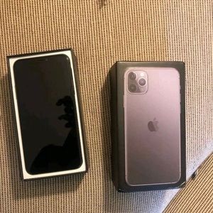 iPhone 11 Pro Max 512GB (Unlocked)
